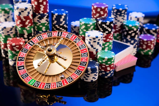 Starburst slot reel display on ketua mobile app showing wild symbol and payline arrangement
